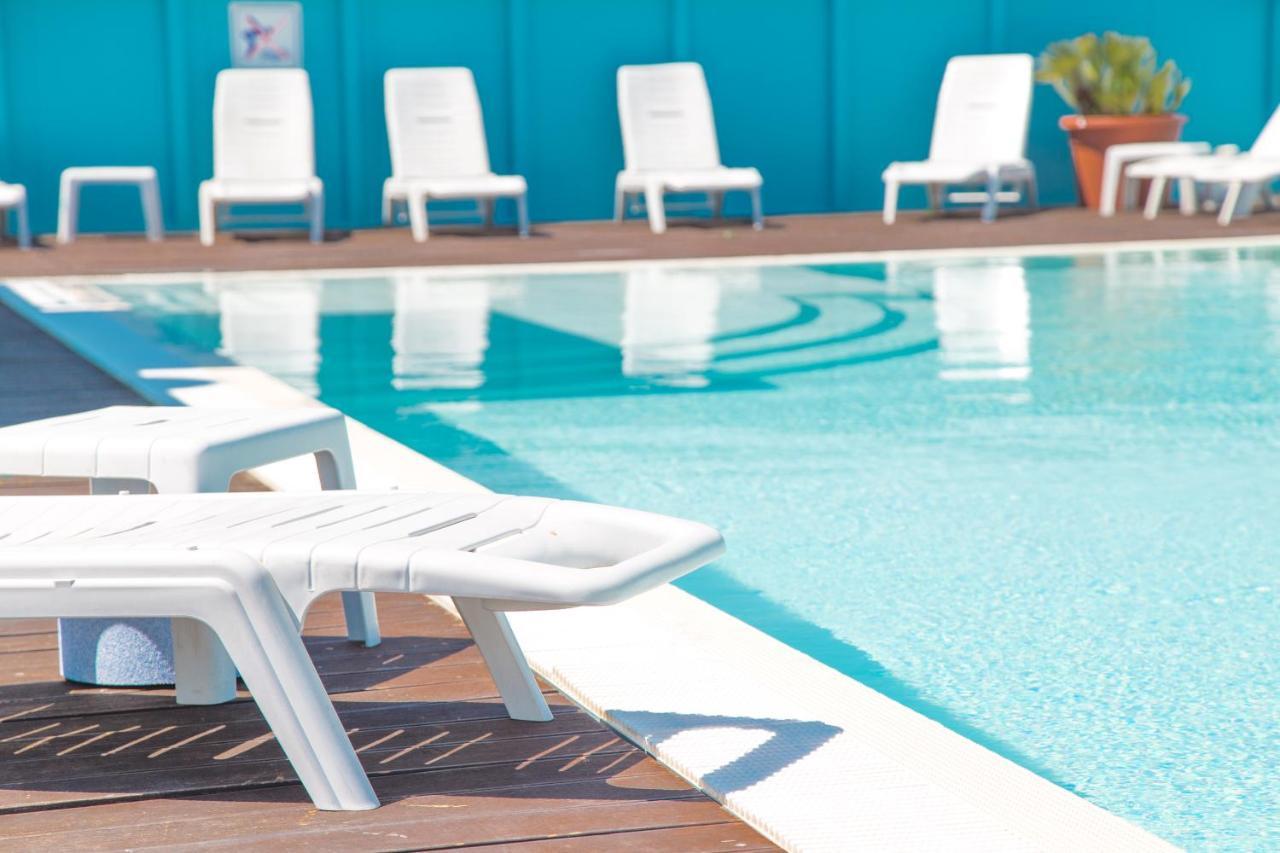 Hotel Elite Cattolica Kültér fotó