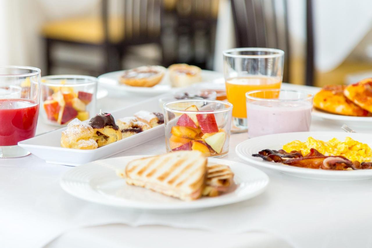 Hotel Elite Cattolica Kültér fotó