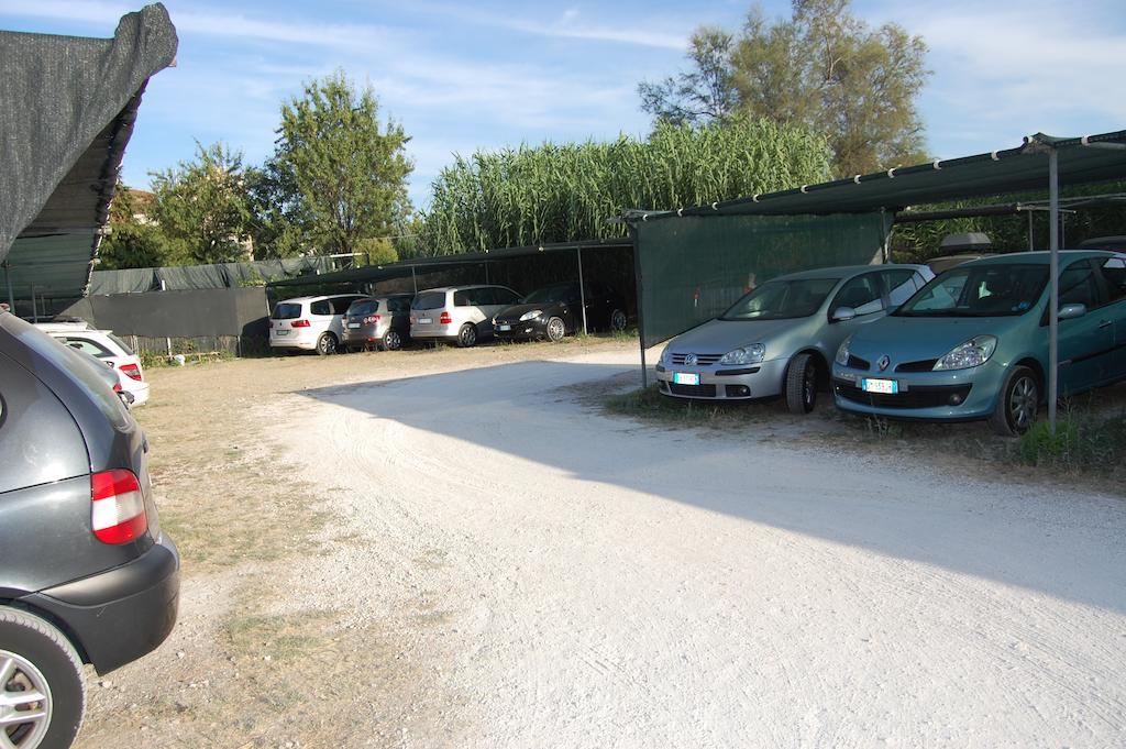 Hotel Elite Cattolica Kültér fotó