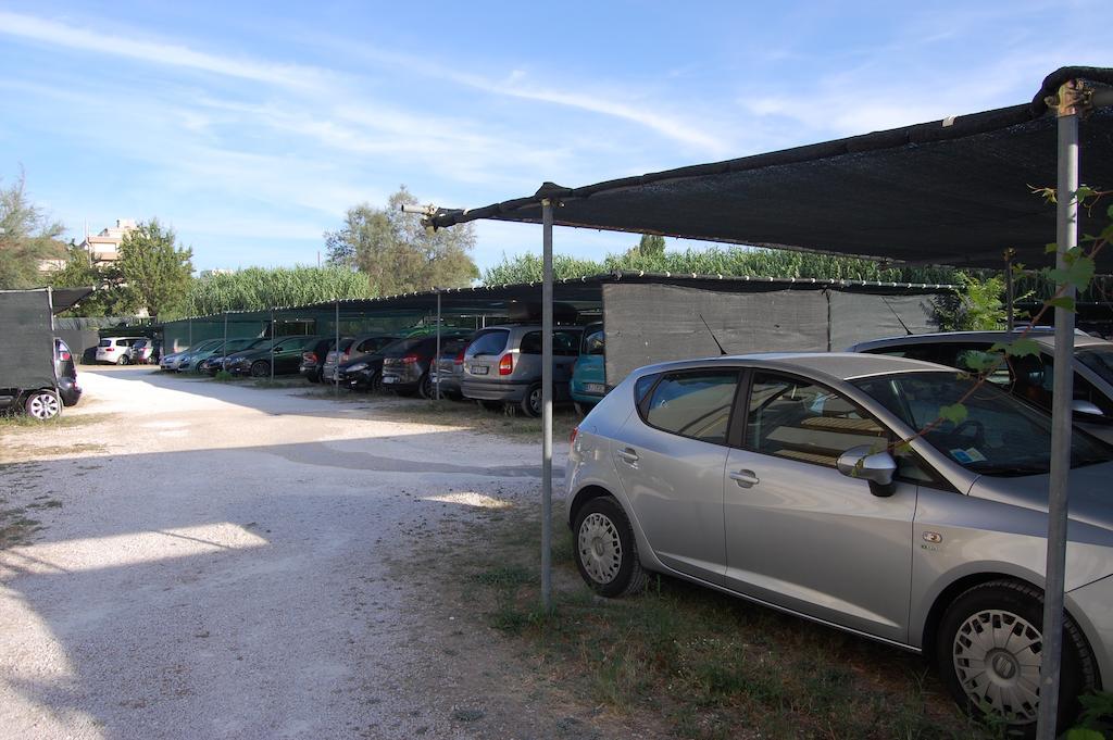 Hotel Elite Cattolica Kültér fotó