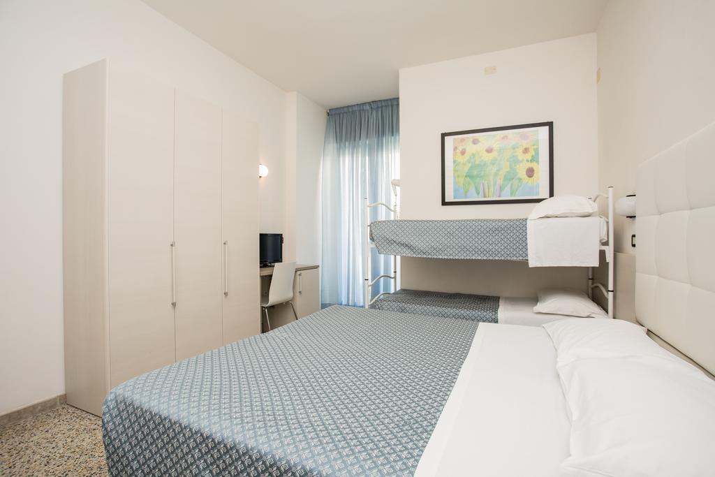 Hotel Elite Cattolica Kültér fotó